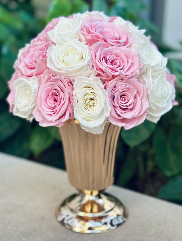 Home Collection Enchanting Vase - Preserved Roses - Flor De Lux