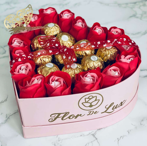Aromatic Gift Heart - Rose Soap & Ferrero Combo