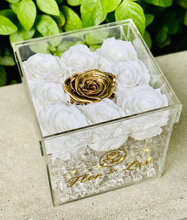 Small Acrylic Square Box - Preserved Roses - Flor De Lux