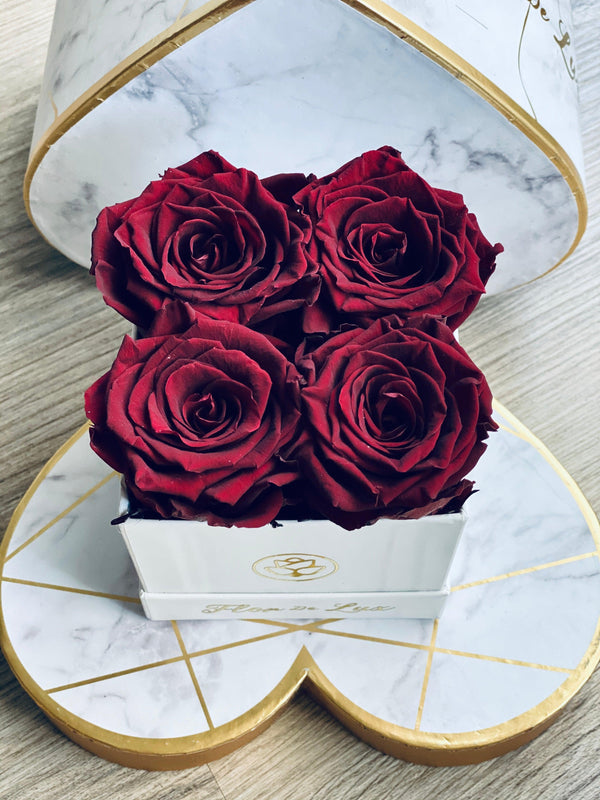 XS White Square Box - Preserved Roses