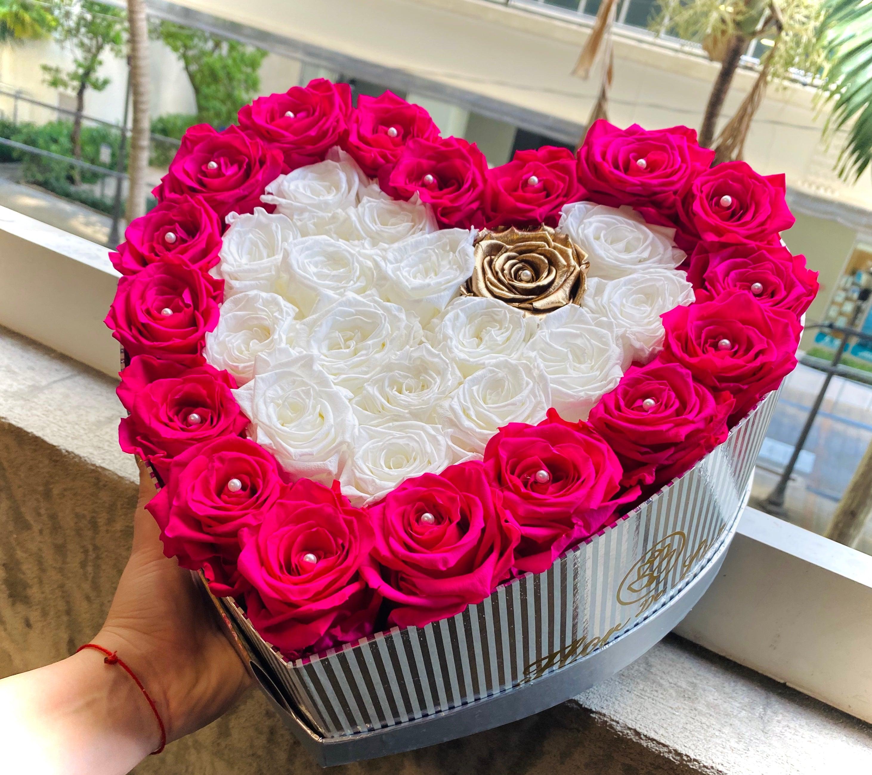 XL Heart Box - Preserved Roses