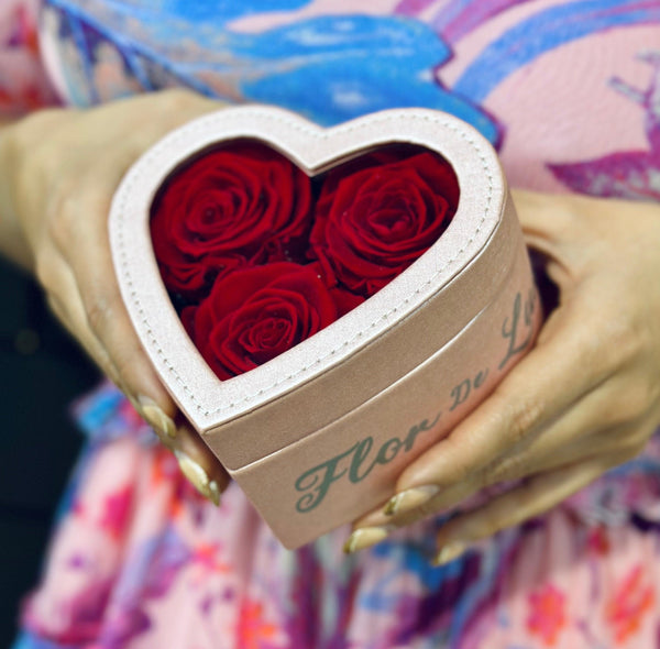 Petite Heart Box - Preserved Roses